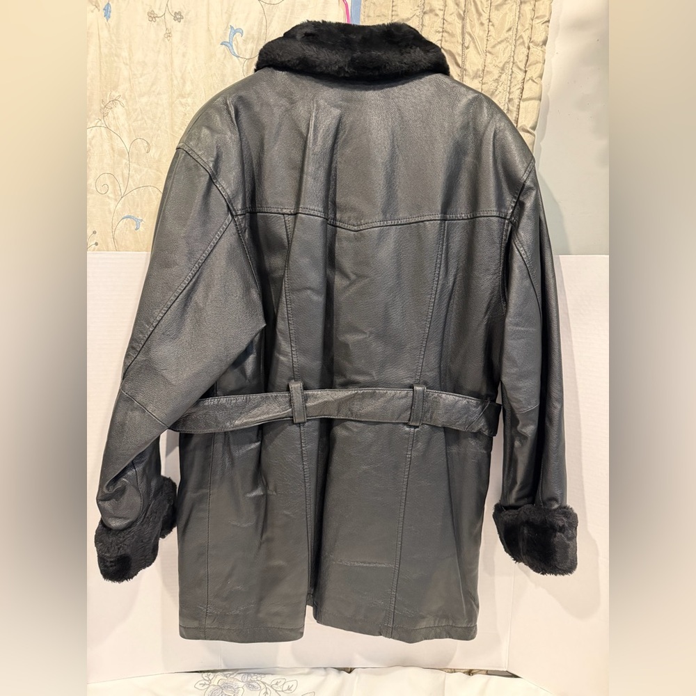Wilson Black Leather Jacket with Thinsulate - Picture 5 of 7